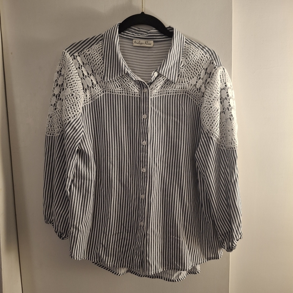 Indigo Rose Women's Black and White Striped Lace Top